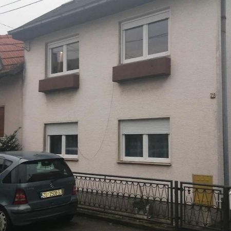 Apartman Goldy Zagreb Exterior foto